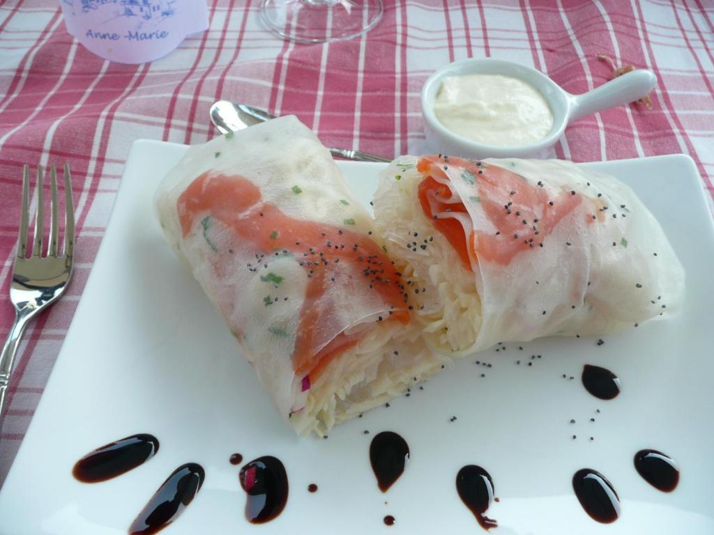 Bed and Breakfast Le Moulin D'Hys La Cropte Екстер'єр фото